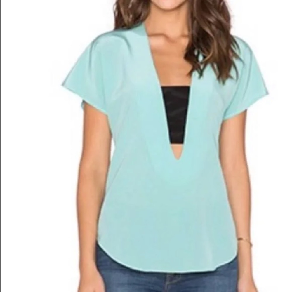 Karina Grimaldi 100% silk blouse
